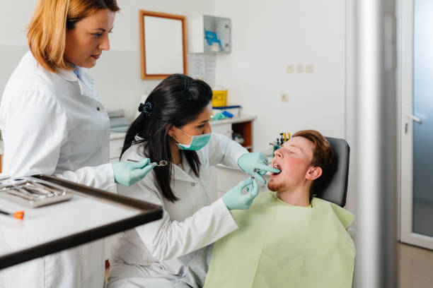 Best Emergency Treatment for Oral Infections in Wallis, TX
